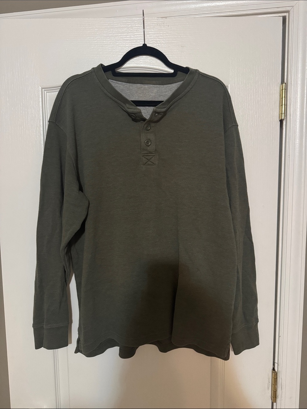 Cabela's Olive Green Long-Sleeve Henley